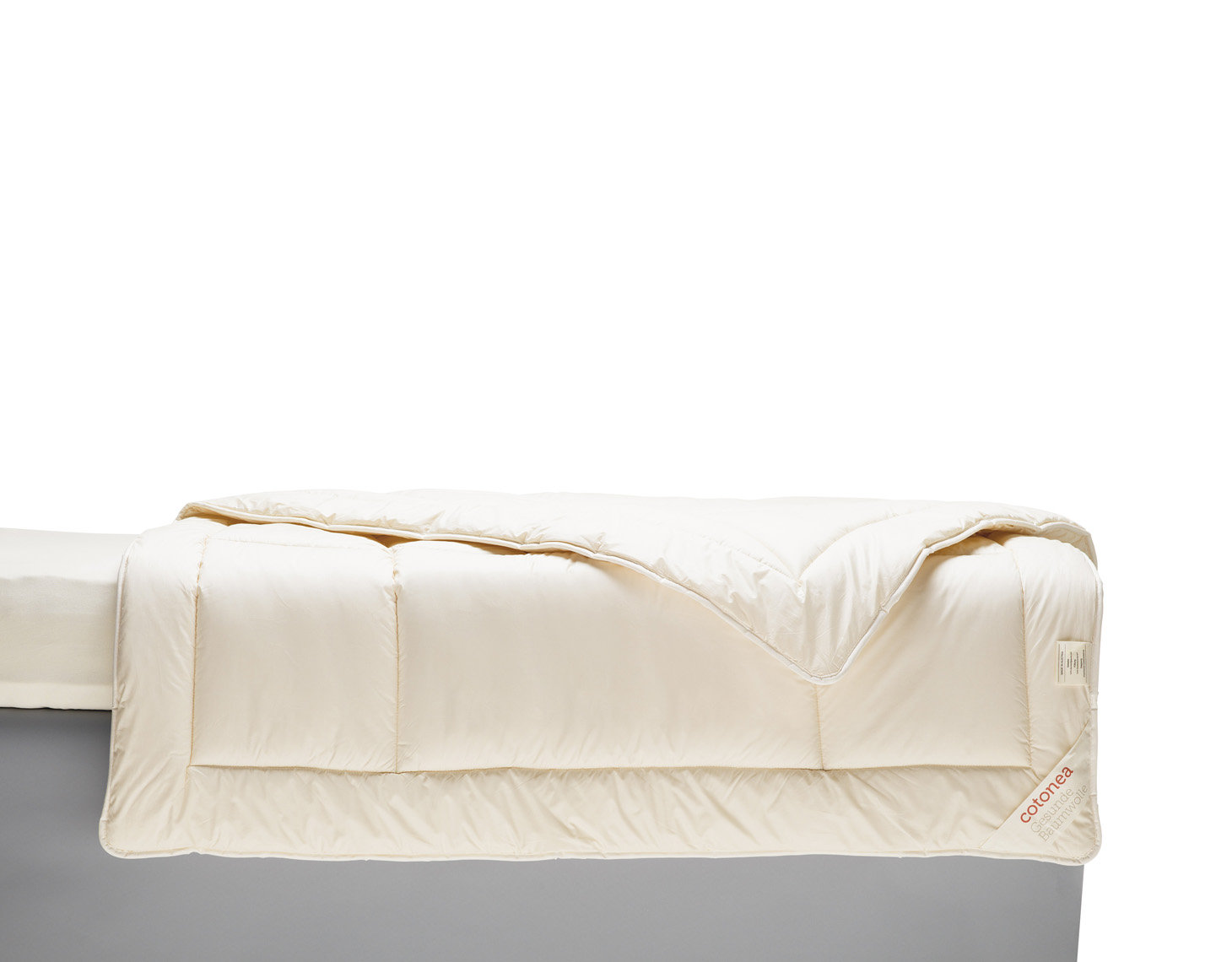 Cotonea Sommerdecke-Steppbett Dilana Schafschurwolle Größe 135x200 cm