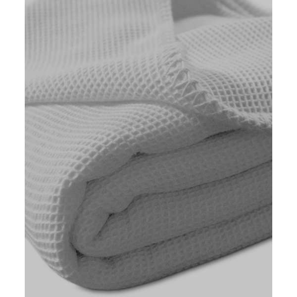 Kneer la Diva Pique Decke Qualität 91 Farbe platin Größe 150x210 cm Kuscheldecke